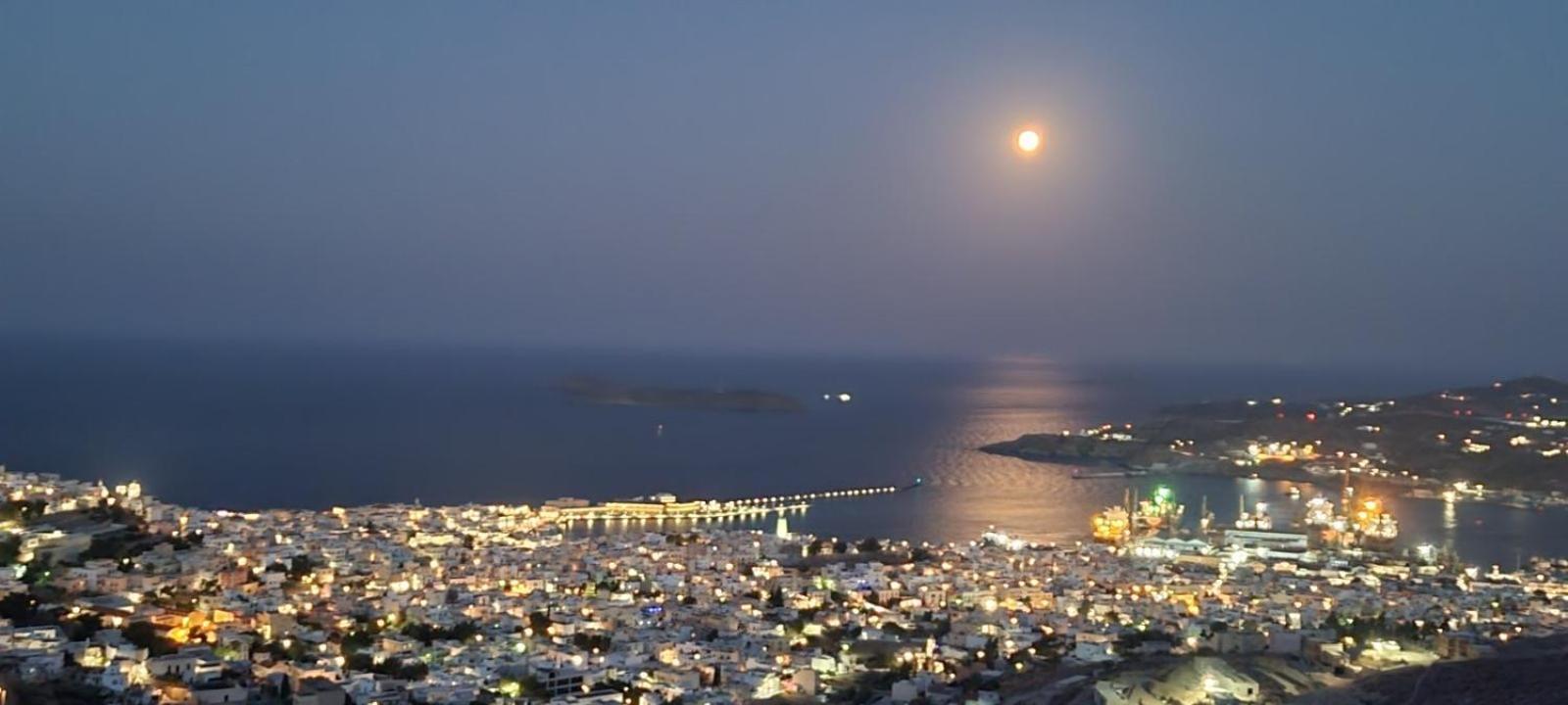 Syros Apartments Suites Chryssonisos Kini المظهر الخارجي الصورة